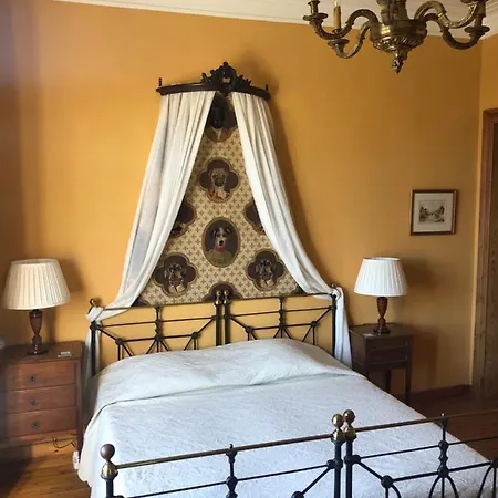 住宿加早餐酒店 La Touratte 圣于贝尔